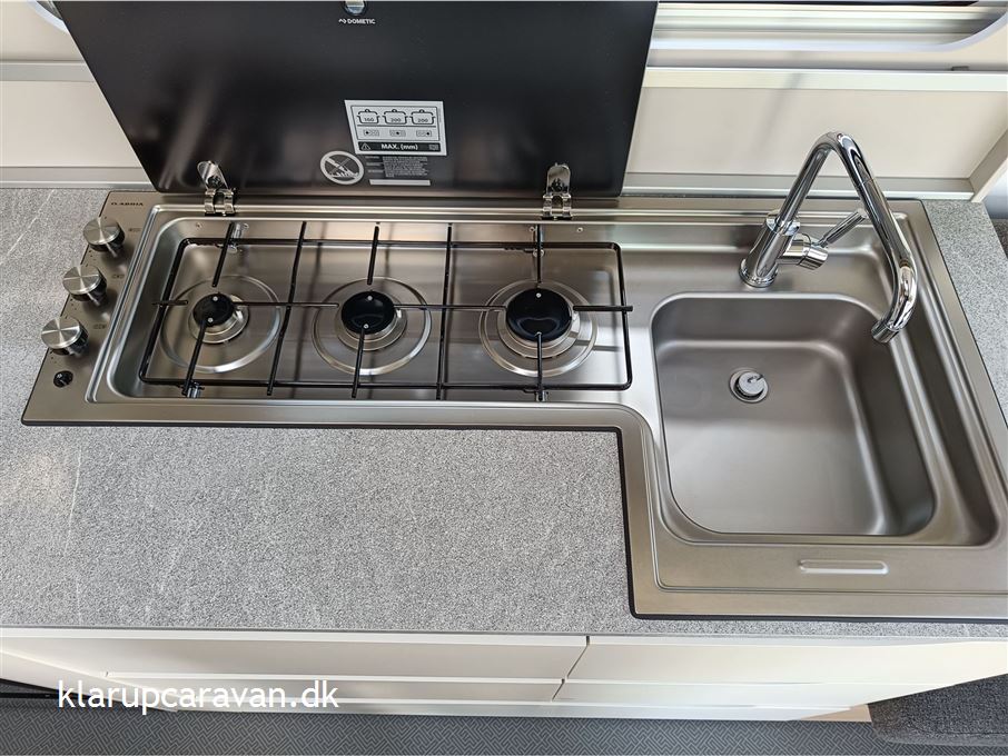 Adria Adora 613 UT Alde Centralvarme